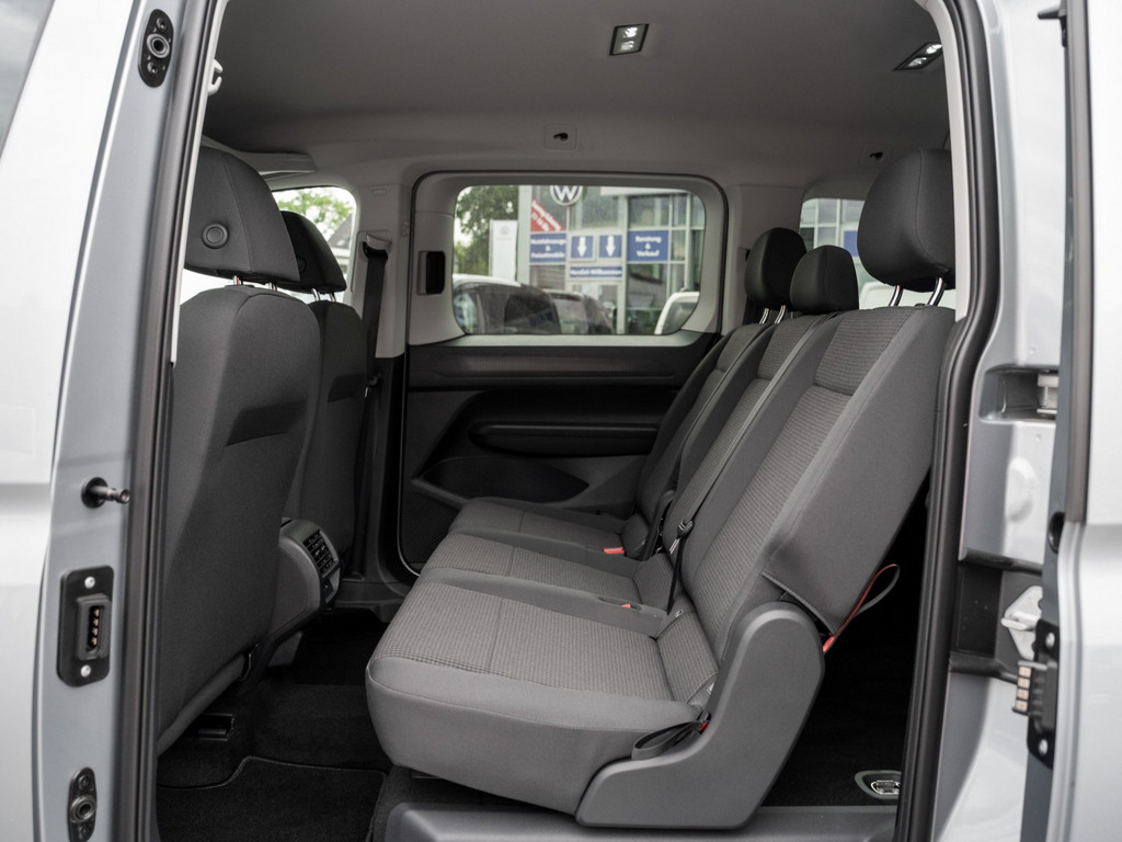 Bild 8 - Caddy Kombi Maxi 7-Sitzer AUTOMATK Klima + Navi + LED