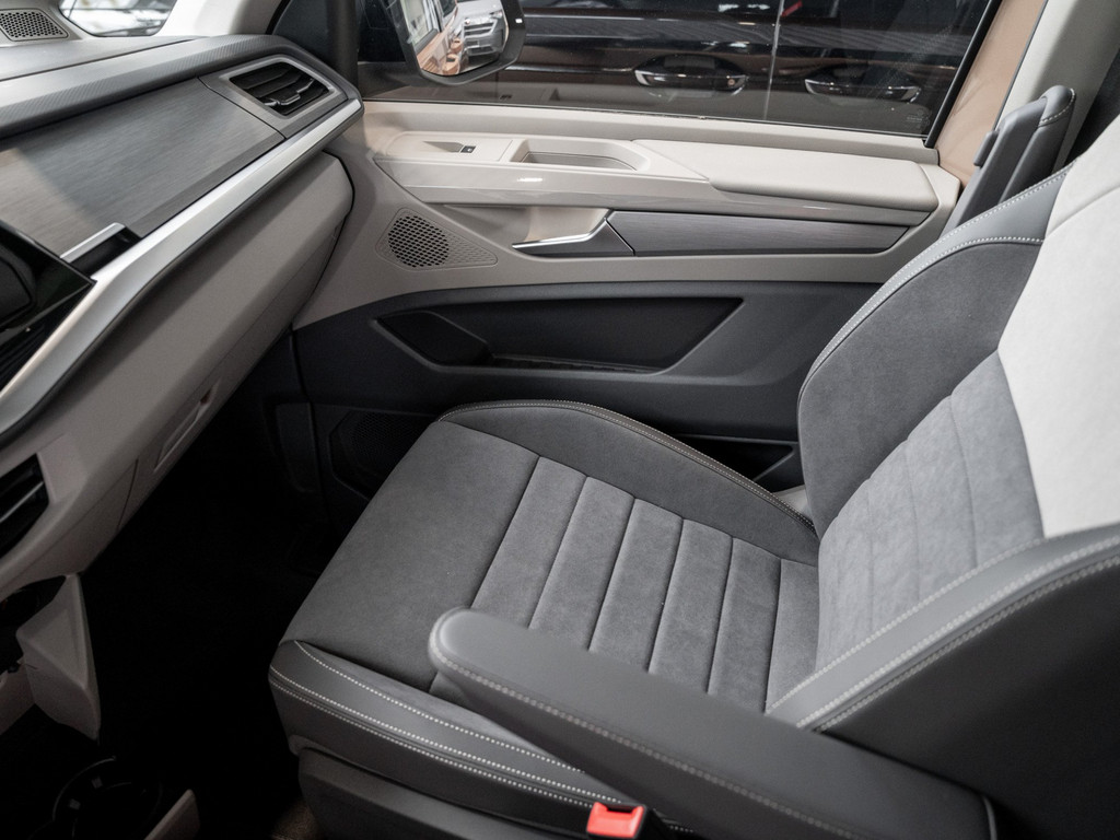 Bild 20 - T7 Multivan 2.0 TSI Style NaviPro IQLight AHK Kam