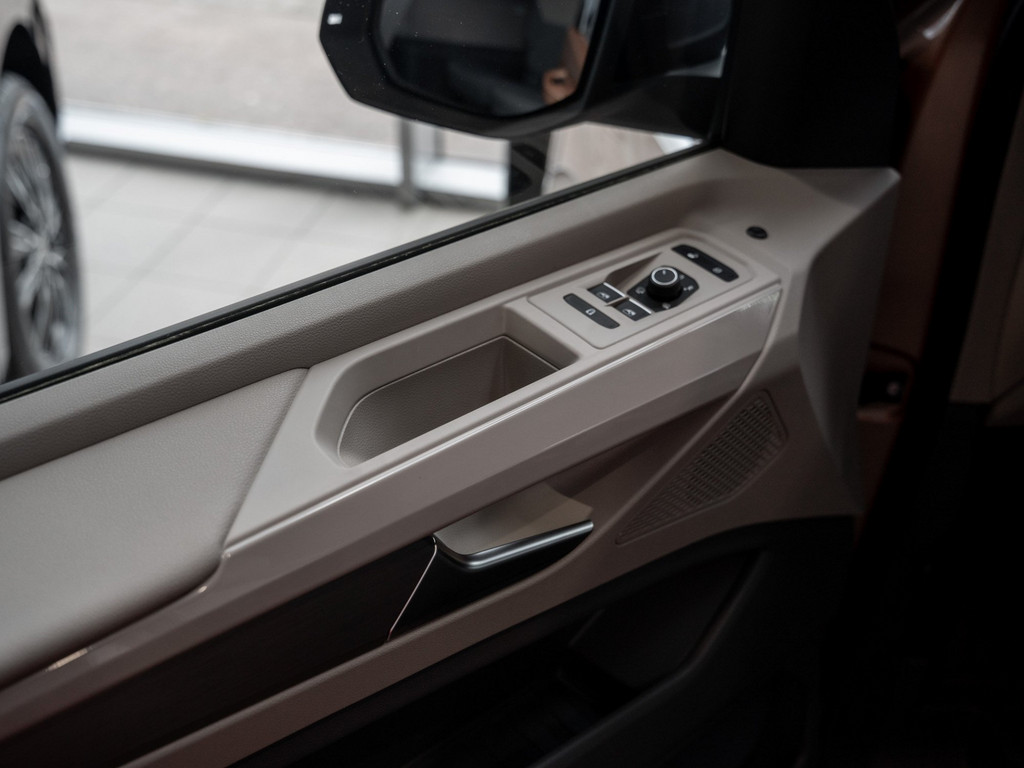 Bild 26 - T7 Multivan 2.0 TSI Style NaviPro IQLight AHK Kam