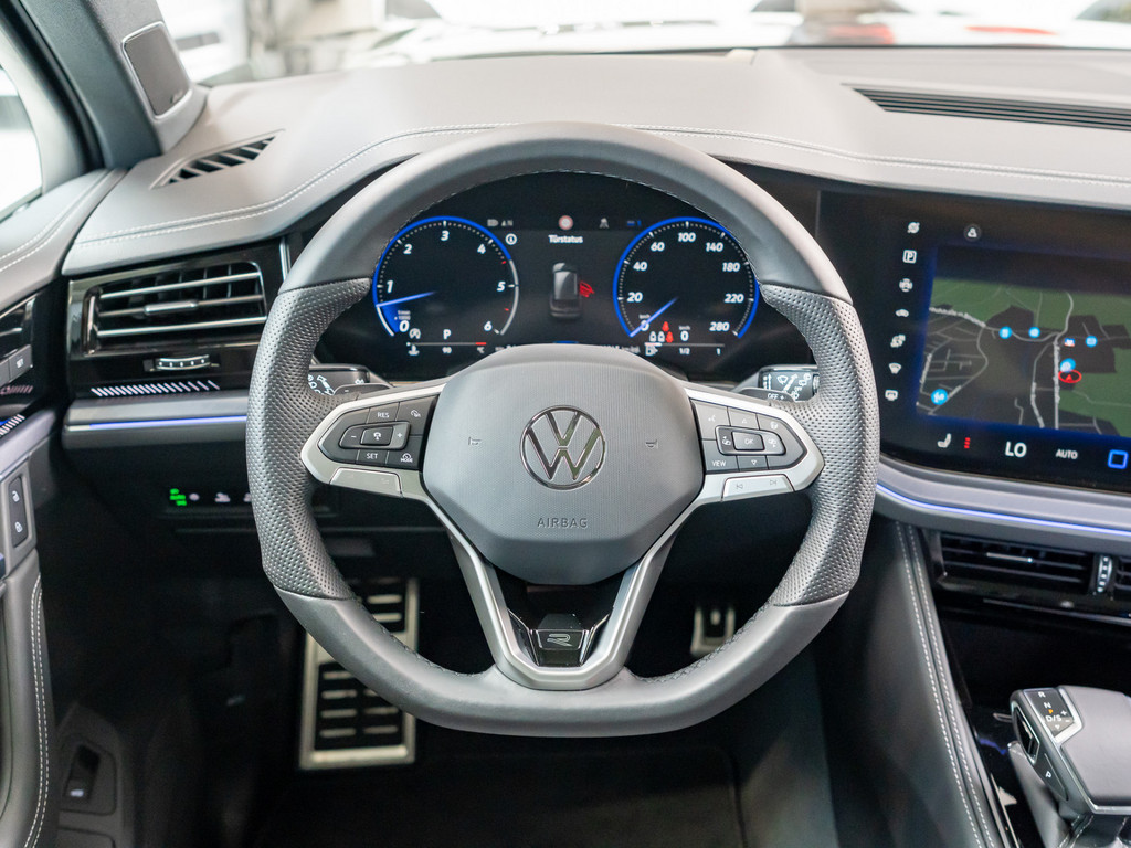 Bild 10 - Touareg R-Line 3,0 l V6 TDI 4MOTION Tiptronic