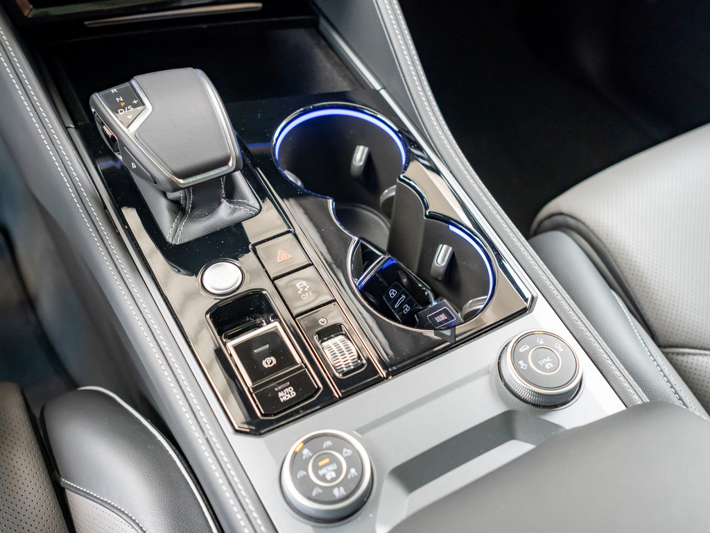 Bild 14 - Touareg R-Line 3,0 l V6 TDI 4MOTION Tiptronic