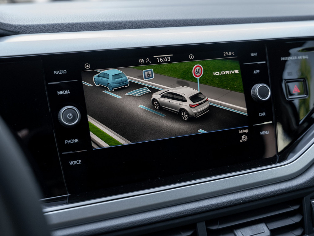 Bild 16 - Taigo Kam. Navi Virtual ACC DynLicht KlimaA LED
