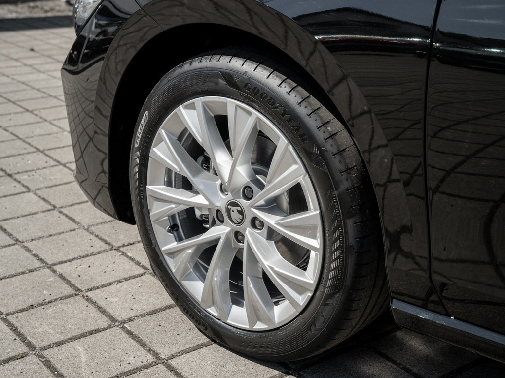 Bild 8 - Superb Combi Selection 1.5 TSI DSG AHK Kam.