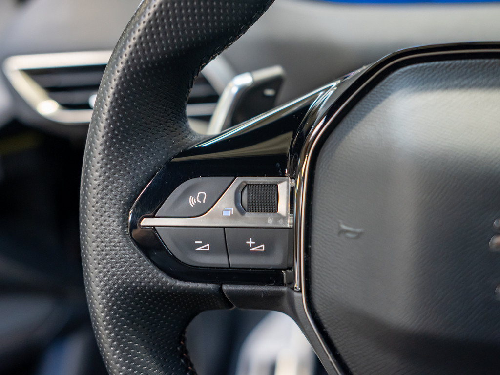 Bild 14 - 3008 GT HYBRID 136 e-DSC6