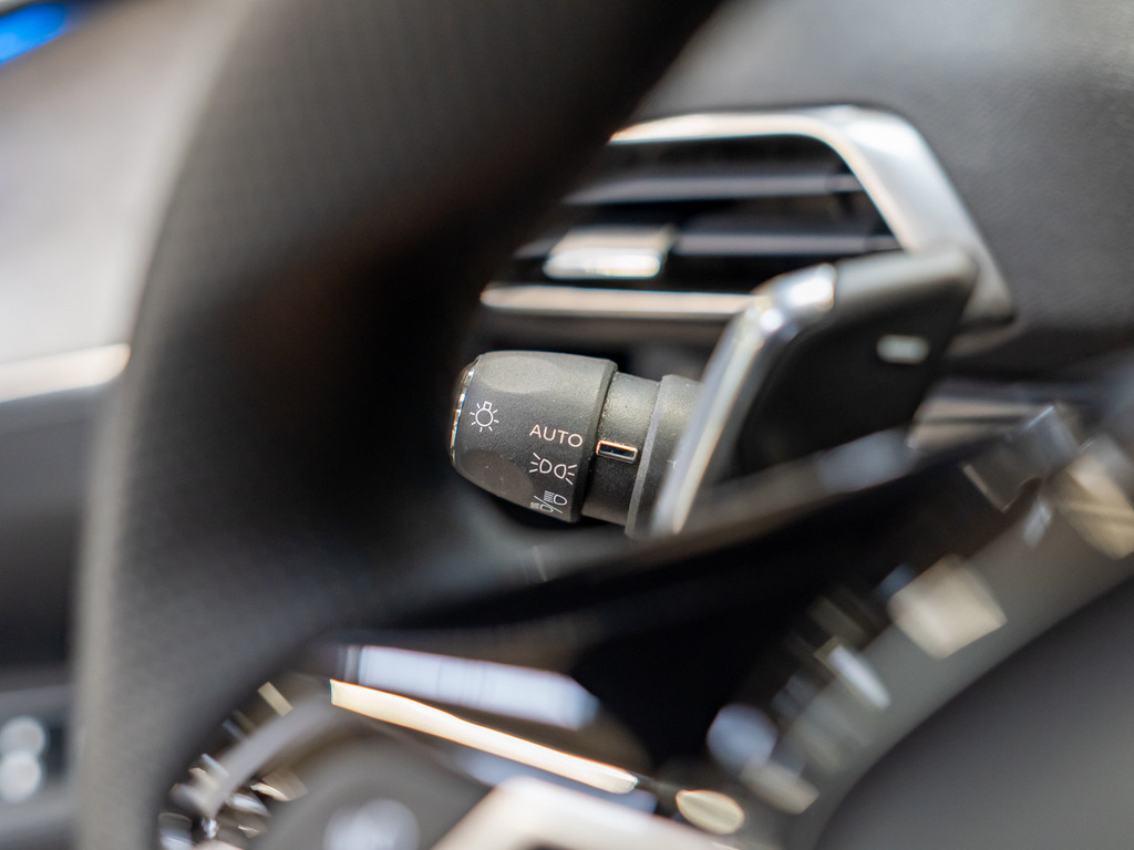 Bild 16 - 3008 GT HYBRID 136 e-DSC6
