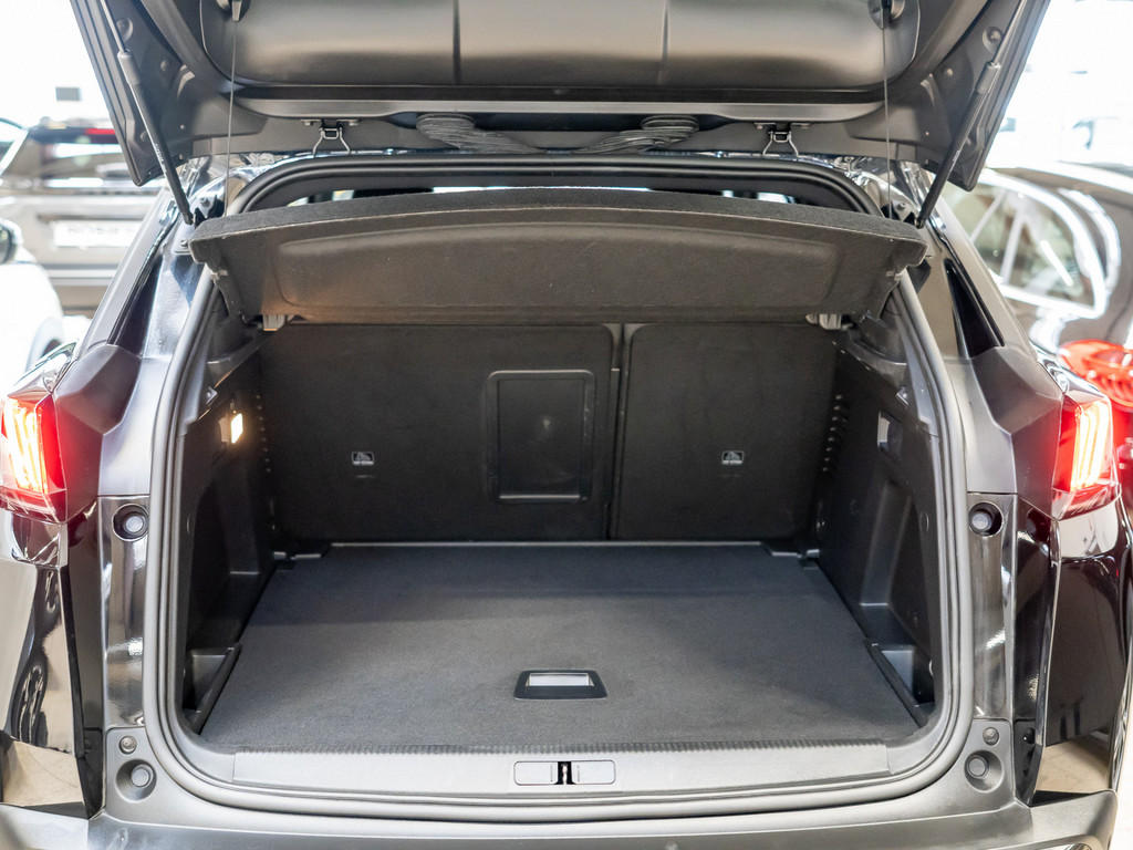 Bild 22 - 3008 GT HYBRID 136 e-DSC6