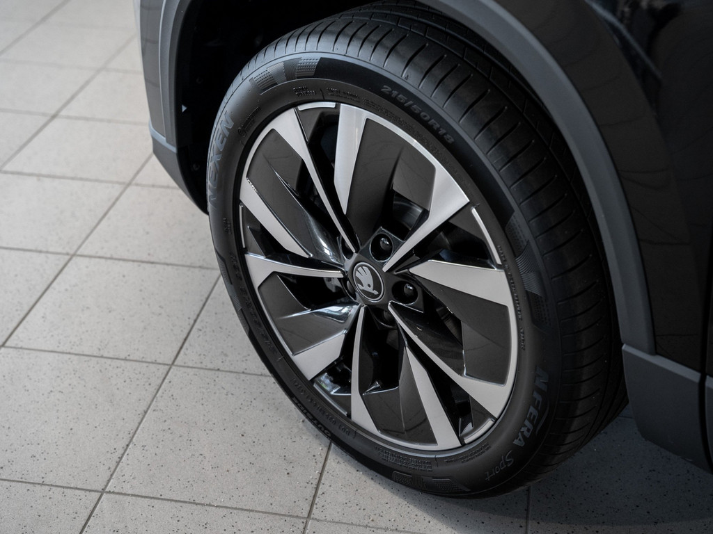 Bild 8 - Karoq Balance 1.5 TSI DSG DCC AHK Navi Sportp.