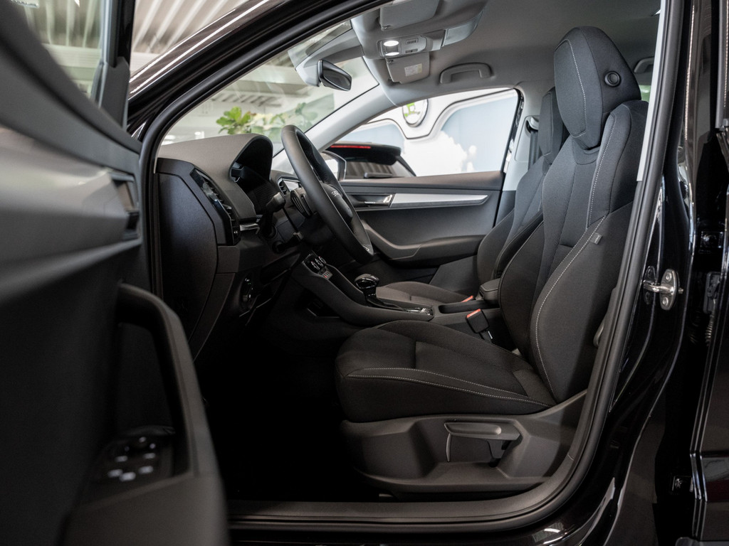 Bild 9 - Karoq Balance 1.5 TSI DSG DCC AHK Navi Sportp.
