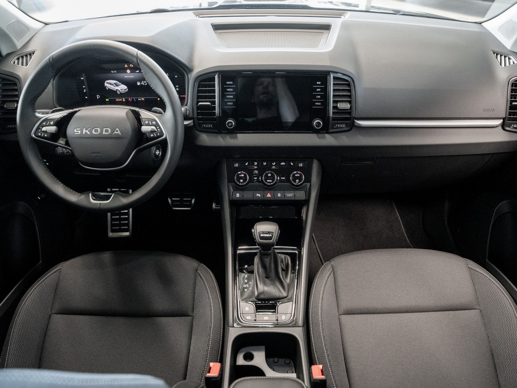 Bild 13 - Karoq Balance 1.5 TSI DSG DCC AHK Navi Sportp.