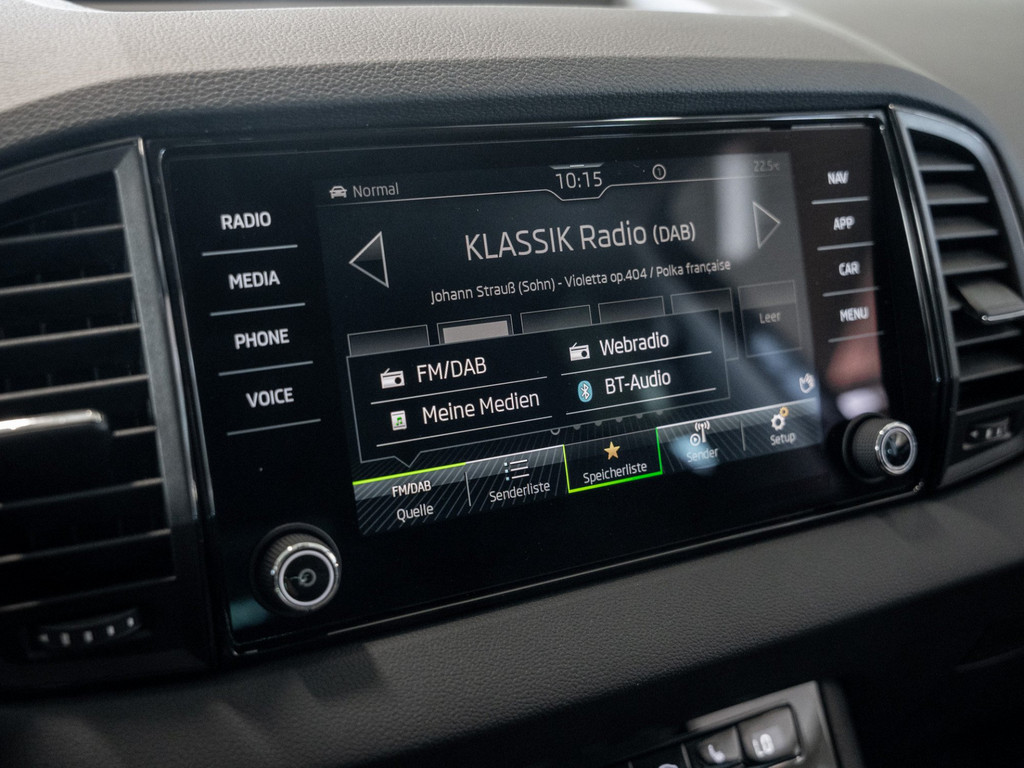 Bild 15 - Karoq Balance 1.5 TSI DSG DCC AHK Navi Sportp.