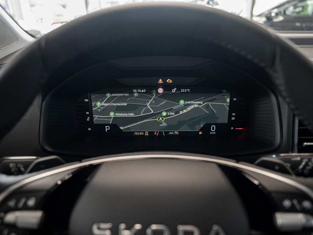 Bild 25 - Karoq Balance 1.5 TSI DSG DCC AHK Navi Sportp.