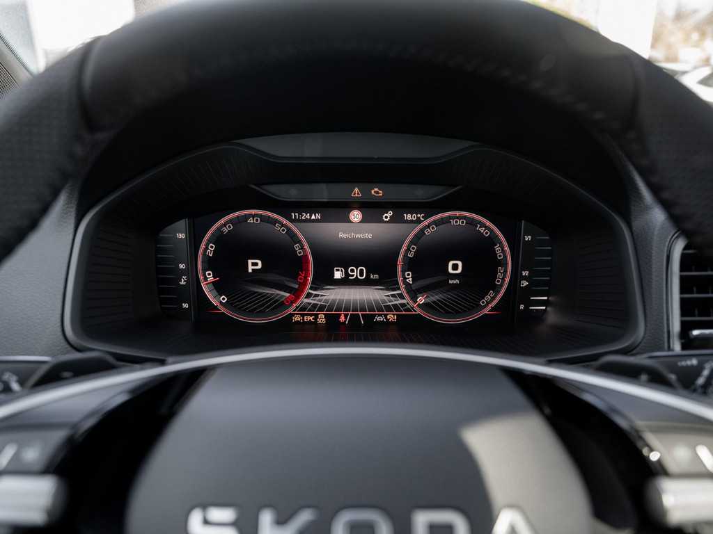 Bild 26 - Karoq Sportline 2.0 TSI DSG 4x4 DCC AHK Kam. Navi
