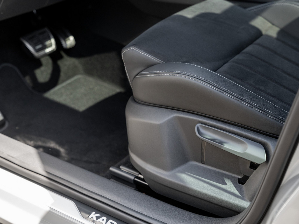 Bild 32 - Karoq Sportline 2.0 TSI DSG 4x4 DCC AHK Kam. Navi