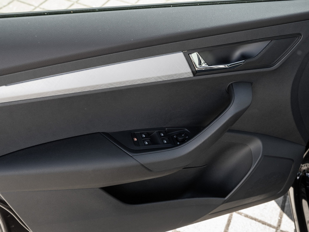 Bild 27 - Karoq Balance 1.0 TSI AHK Kam. Navi Virtual ACC