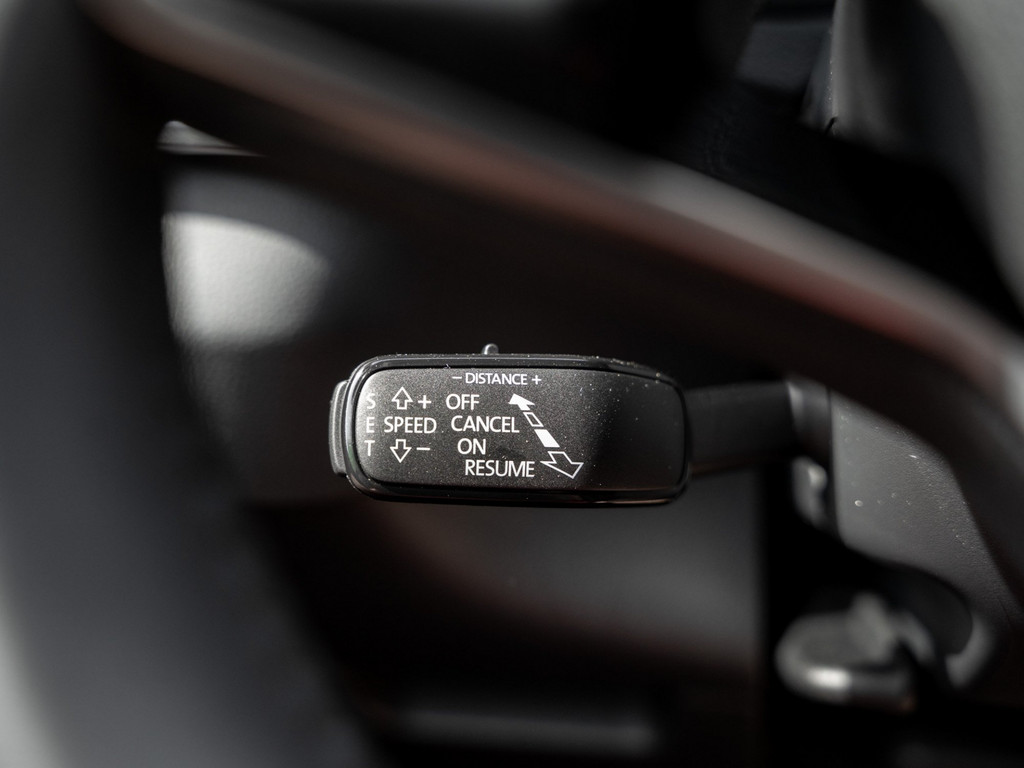 Bild 24 - Karoq Balance 1.5 TSI DSG AHK Kam. Navi Virtual