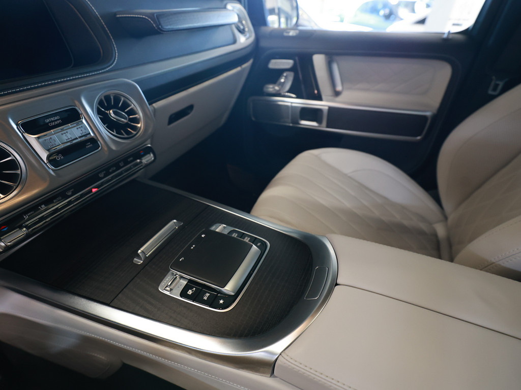 Bild 20 - G 63 AMG Superior Manufaktur Magno