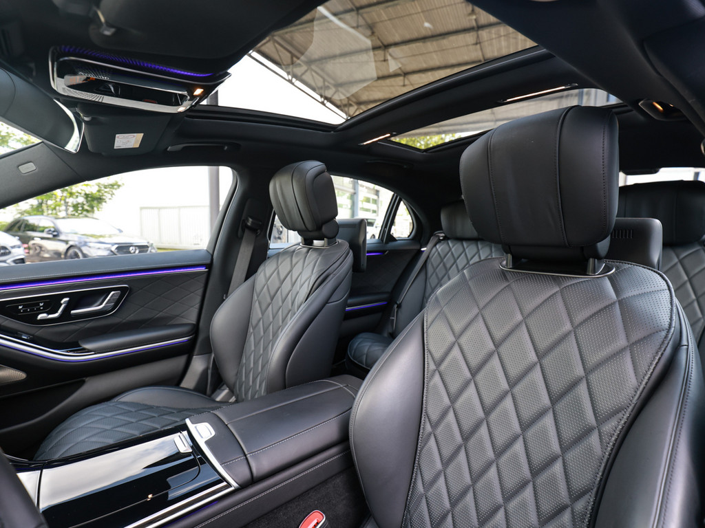 Bild 32 - S 350 d 4M L AMG Sport