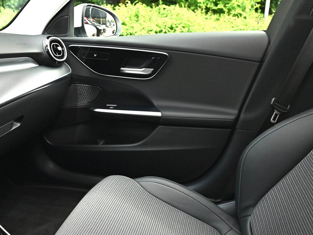 Bild 16 - C 180 Avantgarde Advanced