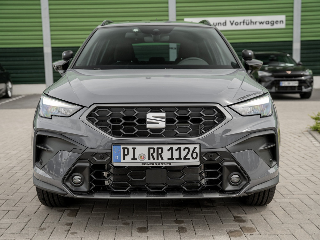 Bild 3 - Arona 1.0 TSI 85 kW Style Kam. Navi Virtual ACC