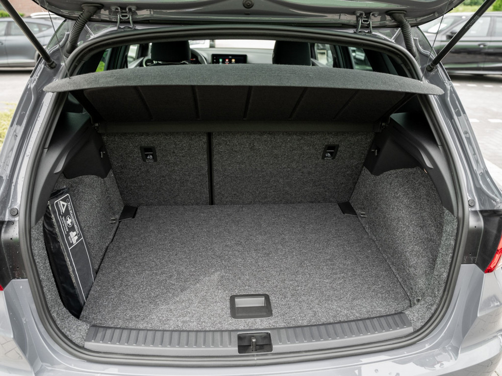 Bild 28 - Arona 1.0 TSI 85 kW Style Kam. Navi Virtual ACC