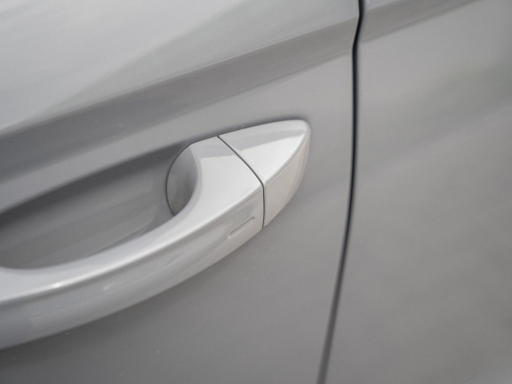 Bild 30 - Arona 1.0 TSI 85 kW Style Kam. Navi Virtual ACC