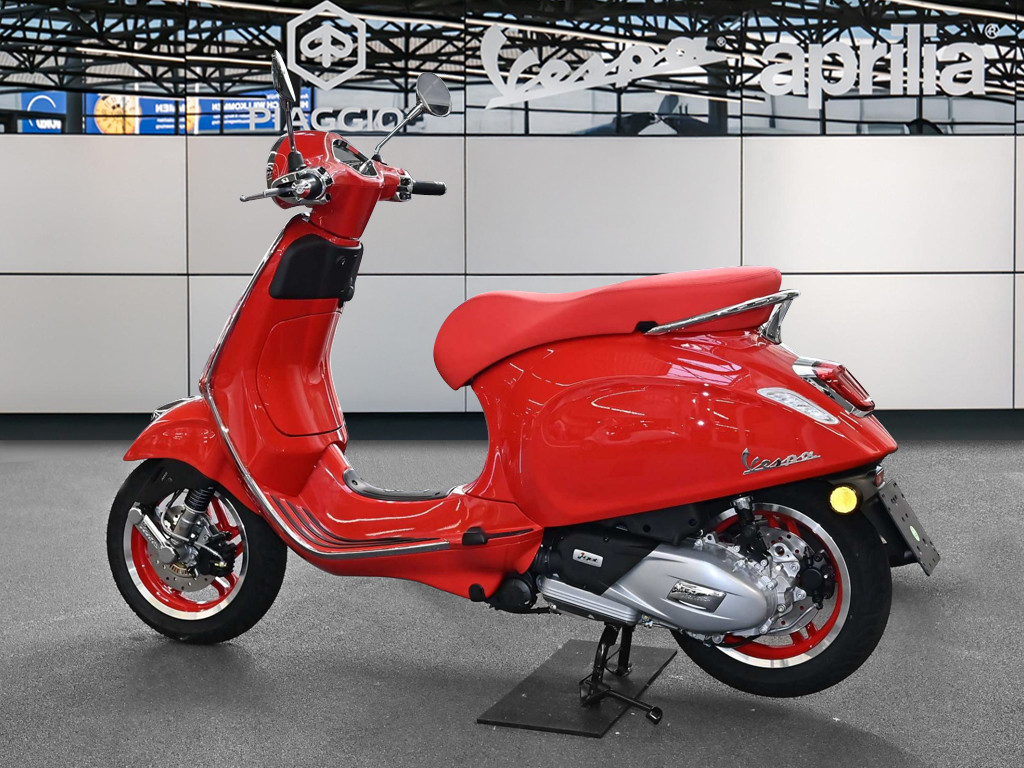 Bild 2 - Primavera RED 125 RST E5 +