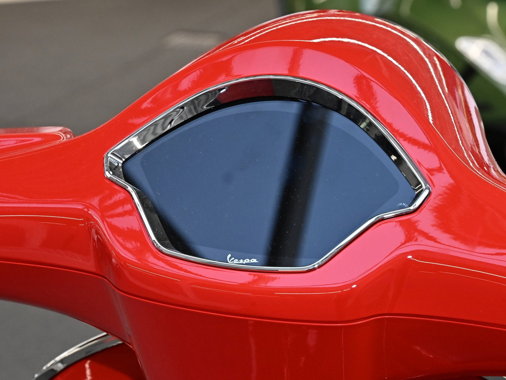 Bild 6 - Primavera RED 125 RST E5 +