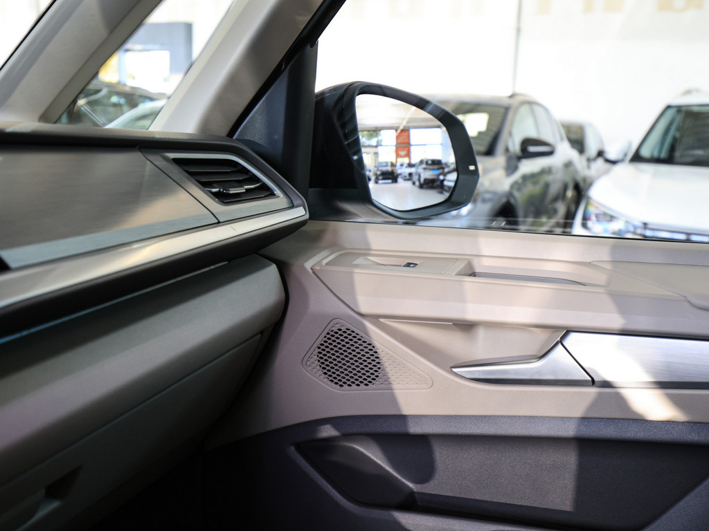 Bild 19 - T7 Multivan 1.5 eHybrid Life 4MOTION lang