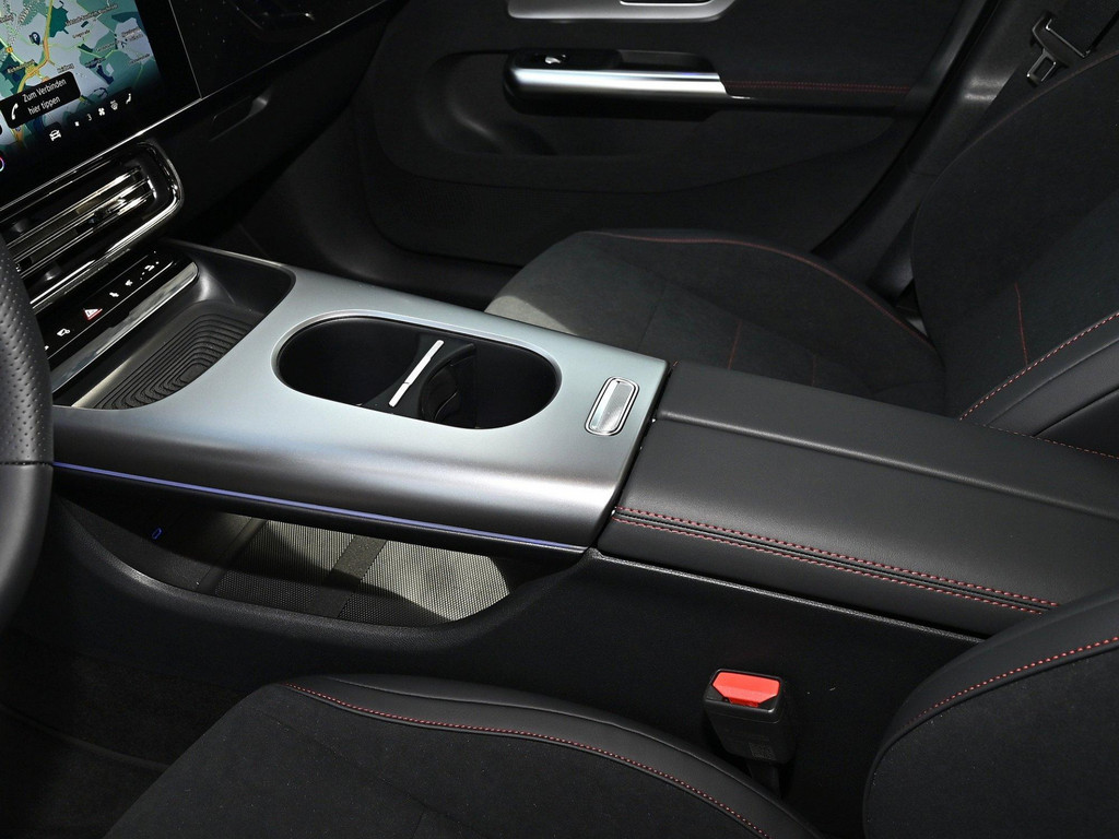 Bild 13 - CLA 180 AMG Line