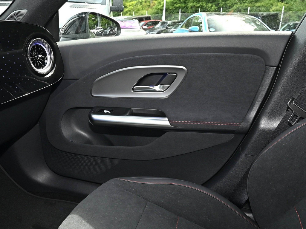Bild 14 - CLA 180 AMG Line