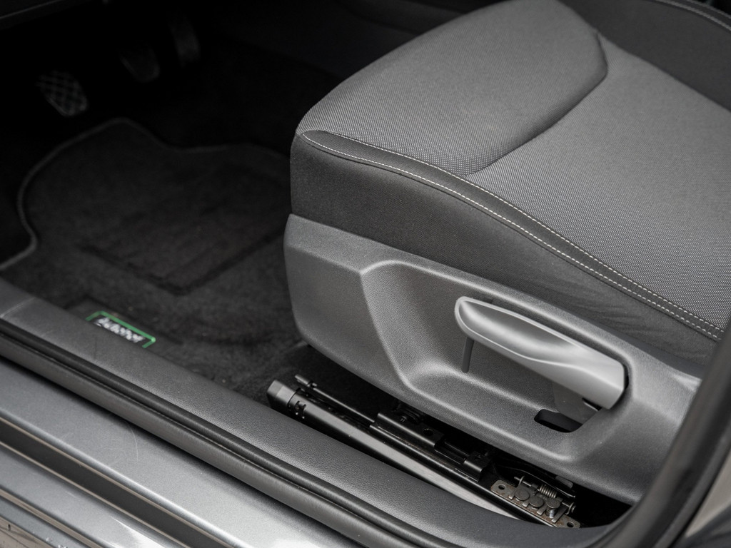 Bild 27 - FABIA TOUR 1.0 TSI Kam. Navi DynLicht KlimaA LED