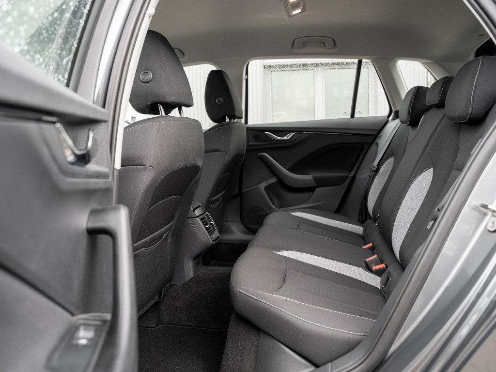 Bild 10 - KAMIQ DRIVE 1.0 TSI Kam. Virtual KeyLess KlimaA