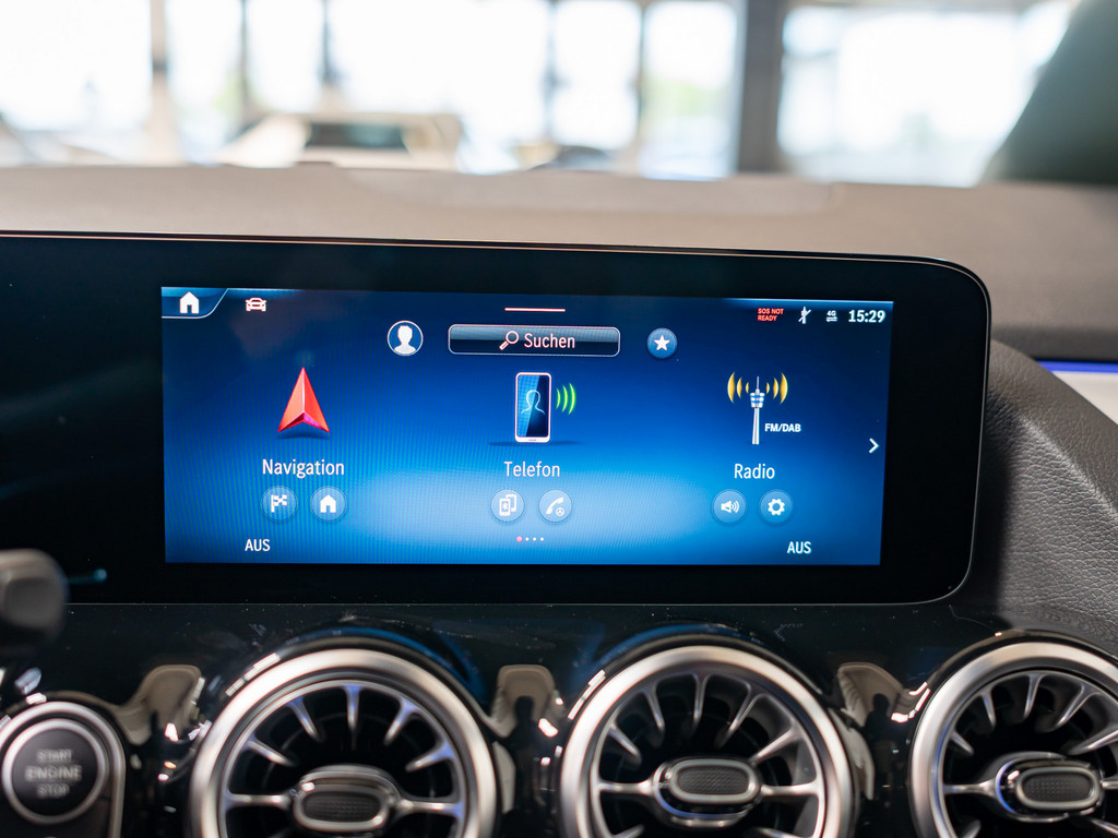 Bild 10 - GLA 220 d 4M AMG Sport Premium