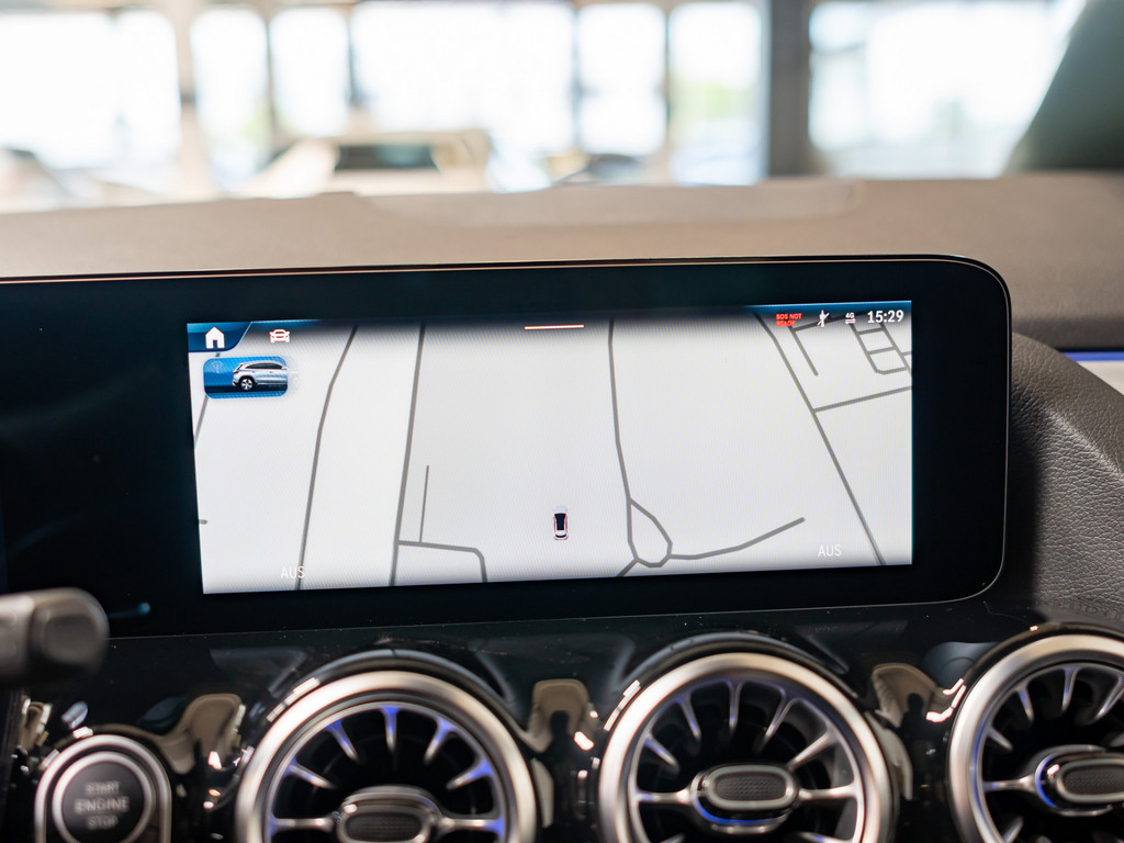 Bild 11 - GLA 220 d 4M AMG Sport Premium