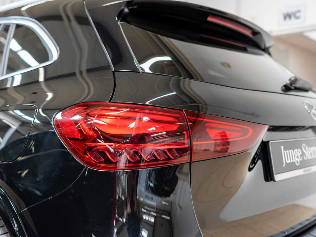 Bild 22 - GLA 220 d 4M AMG Sport Premium