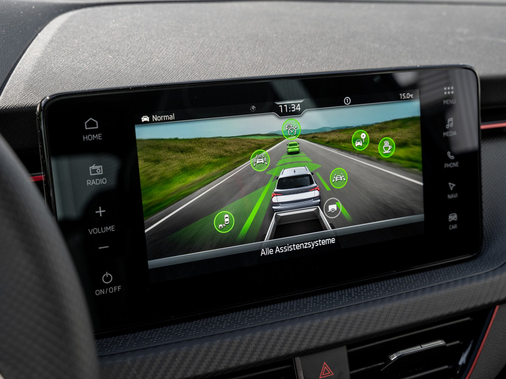 Bild 18 - Kamiq Monte Carlo 1.0 TSI DSG Pano AHK Navi ACC
