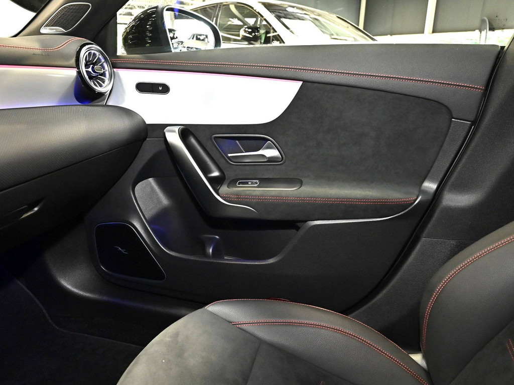Bild 16 - CLA 35 AMG SB 4M