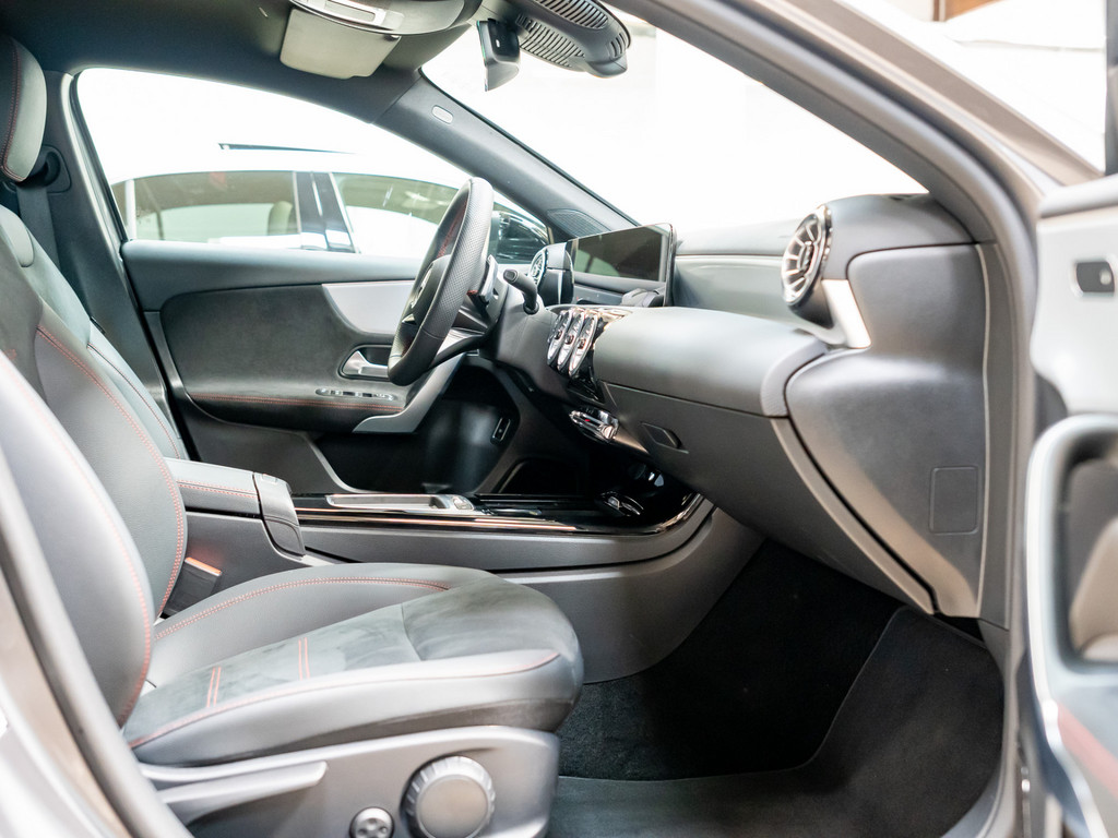Bild 3 - A 220 d Limo AMG Sport Advanced +