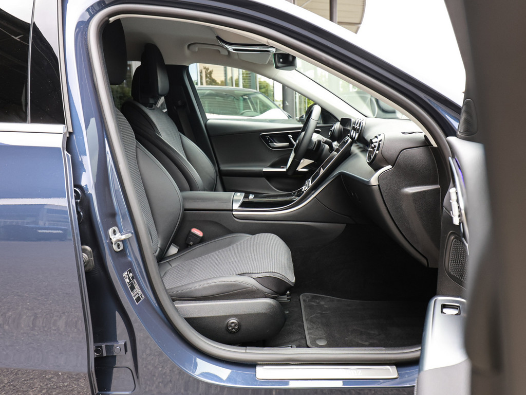 Bild 4 - C 220 d 4M T Avantgarde Advanced +