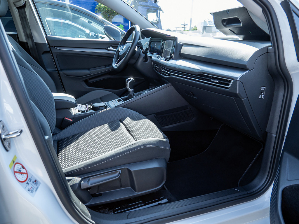 Bild 2 - Golf VIII 2.0 TDI Active