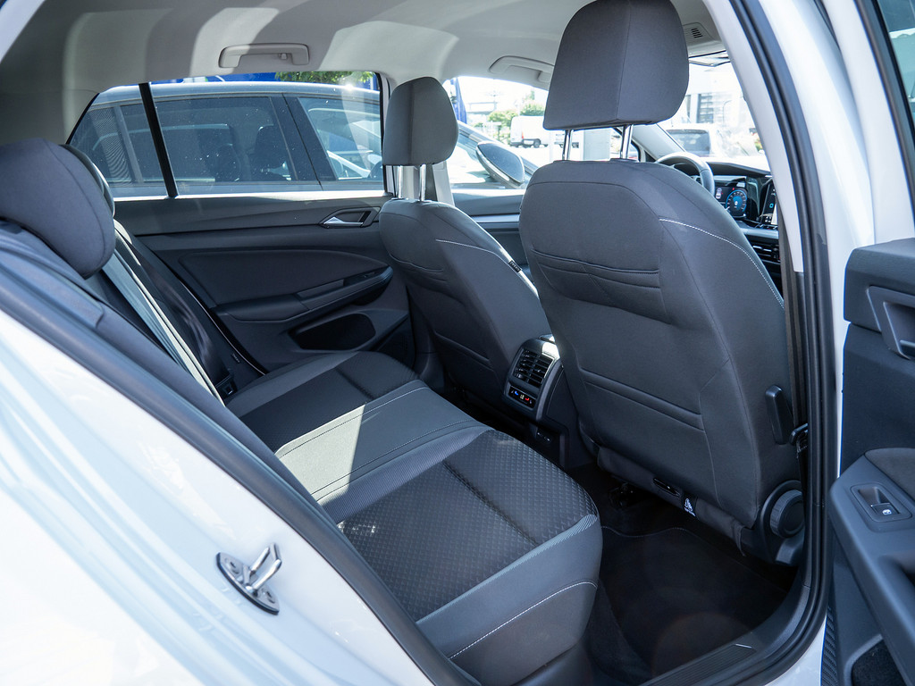 Bild 4 - Golf VIII 2.0 TDI Active