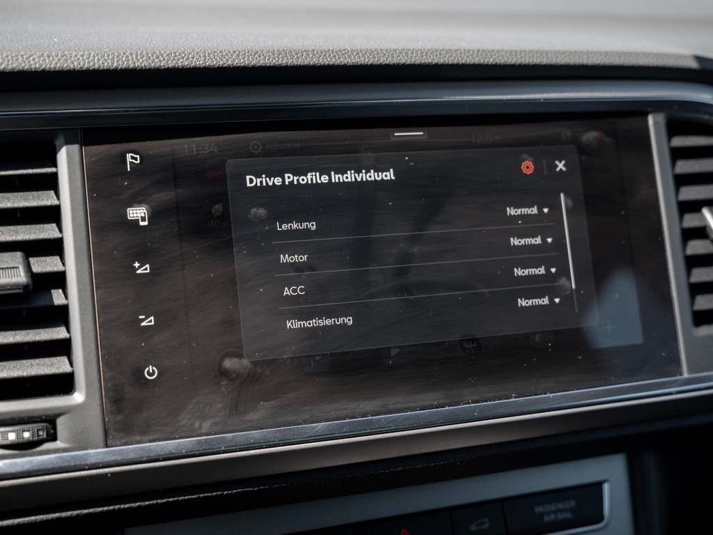 Bild 17 - ATECA XPERIENCE 1.5 TSI DSG Kam. Navi Virtual LM