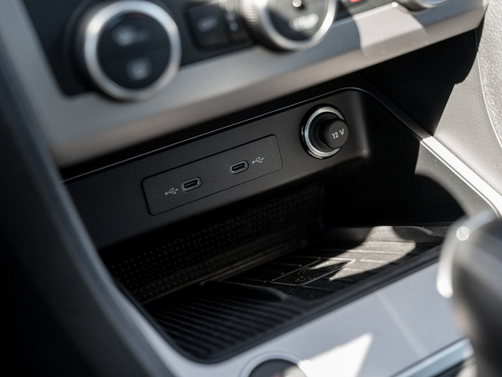 Bild 19 - ATECA XPERIENCE 1.5 TSI DSG Kam. Navi Virtual LM