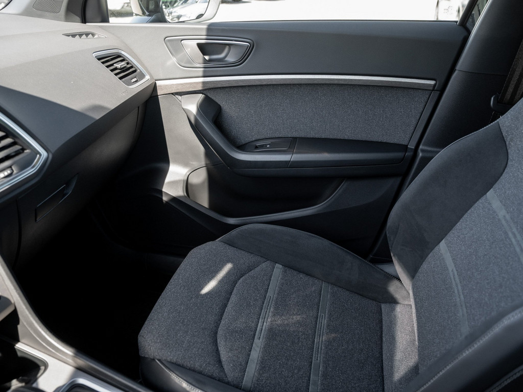 Bild 21 - ATECA XPERIENCE 1.5 TSI DSG Kam. Navi Virtual LM