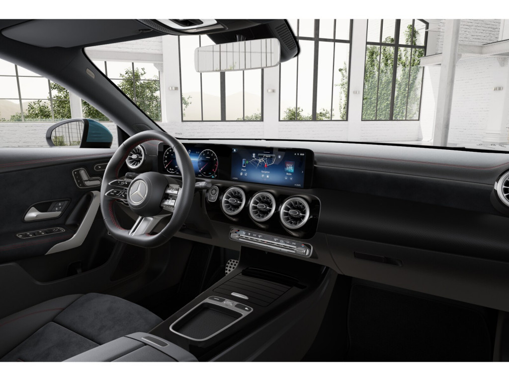 Bild 4 - CLA 220 4M Coupé AMG Sport Premium +