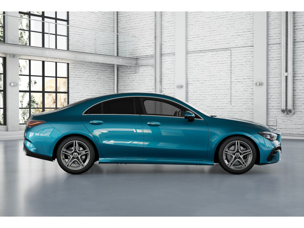 Bild 5 - CLA 220 4M Coupé AMG Sport Premium +