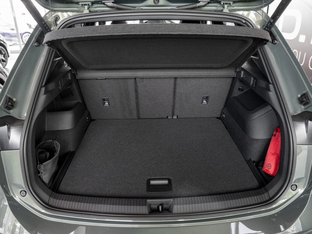 Bild 27 - Tiguan R-Line 2.0 l TDI 4MOTION DSG DCC Pano AHK