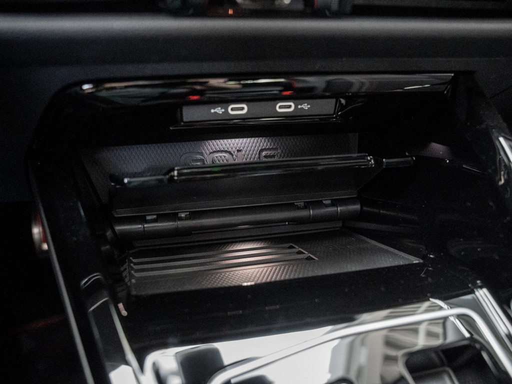 Bild 19 - Golf GTI EDITION 50 2.0 l TSI DSG DCC harman