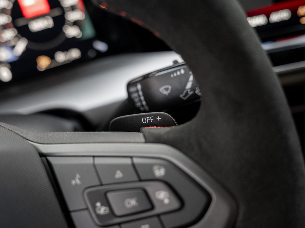 Bild 24 - Golf GTI EDITION 50 2.0 l TSI DSG DCC harman
