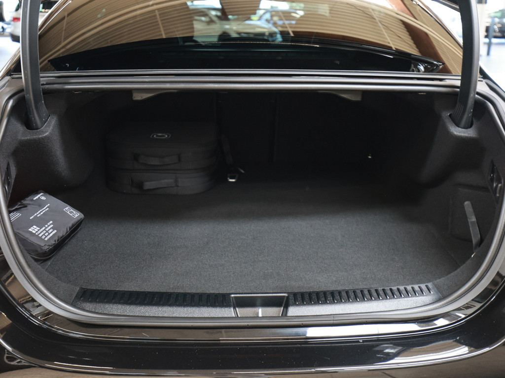 Bild 32 - E 53 AMG Hybrid 4M + Premium +